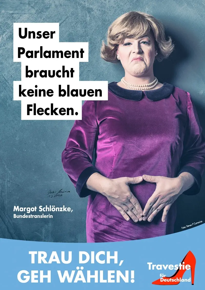 Margot Schlönzke Travestie für Deutschland fotografiert von Steven P. Carnarius Grafik Designer und Fotograf aus Berlin und Bamberg
