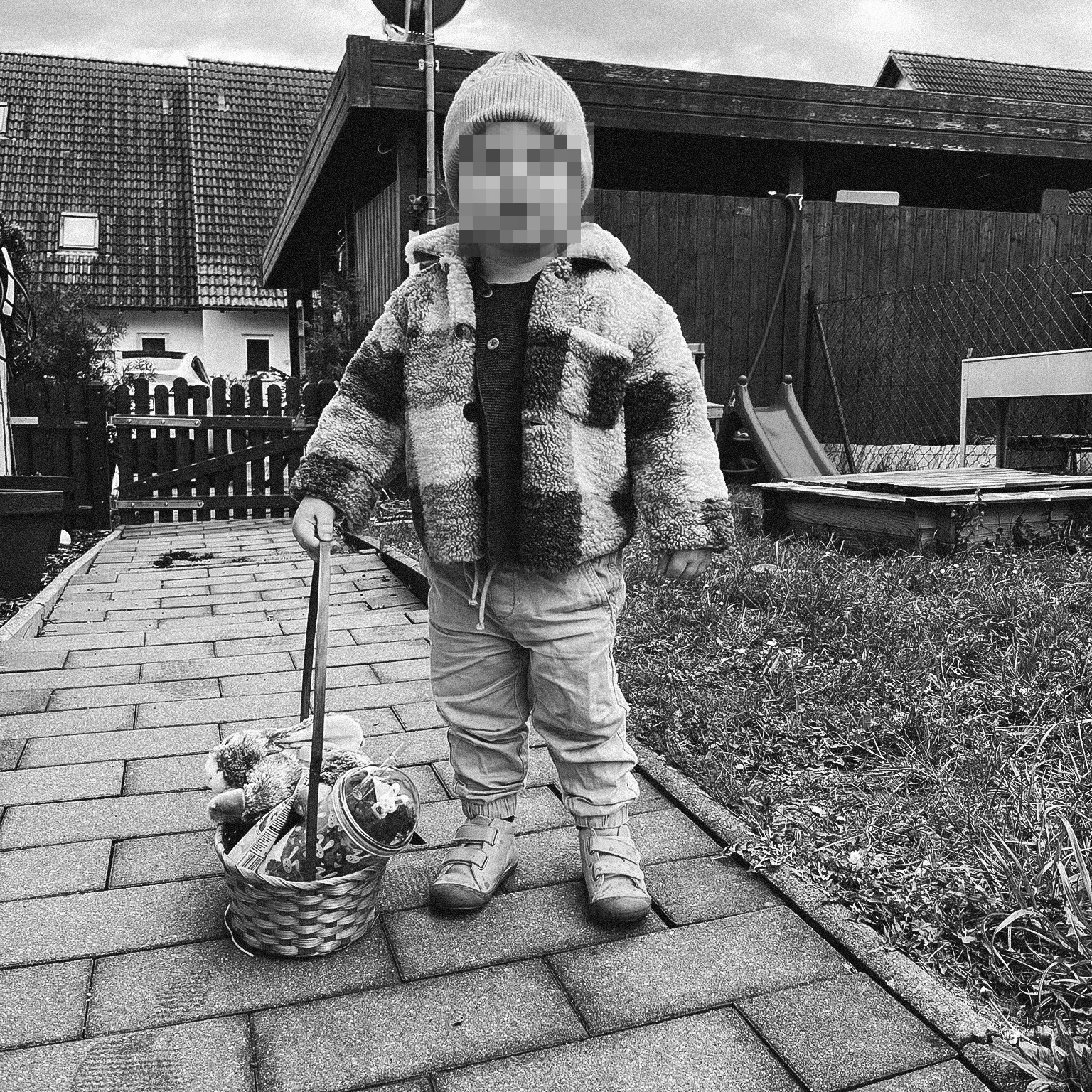 Mein Sohn Loui erlebt sein zweites Ostern