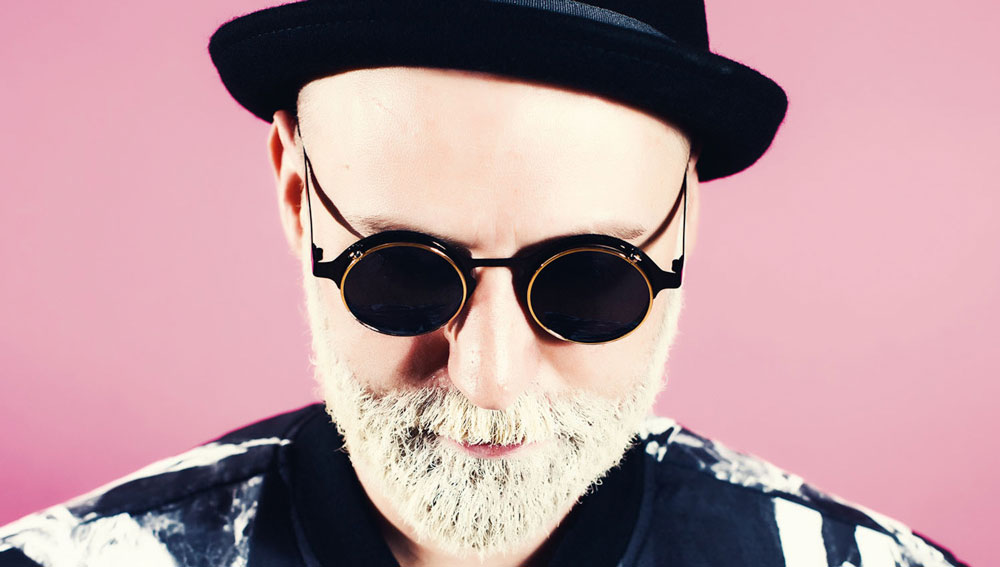 Joe Metzenmacher, DJ, fotografiert von Fotograf Steven P. Carnarius aus Bamberg und Berlin